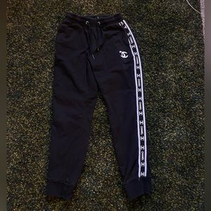 vintage channel sweatpants size youth L, fits like a women’s small